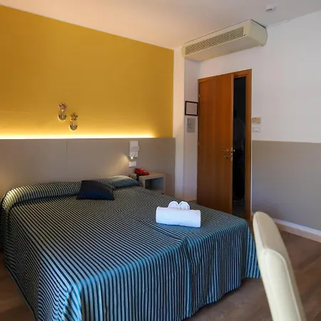 Stockholm Hotel 3*